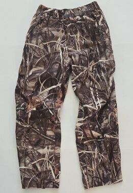 GUIDE SERIES Camouflage Cargo Pants